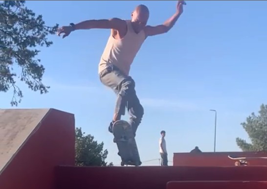Skate Clip 5